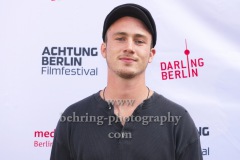 Justus Johannsen, "WIR SIND JETZT", Photo Call zur Premiere vor dem Kino Babylon, Berlin, 19.09.2020,