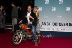 "25kmh", Tobey Wilson und Sabrina Gehrmann, Roter Teppich zur Premiere, CineStar am Sony Center, Berlin, 25.10.2018 (Photo: Christian Behring)