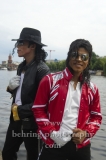 "BEAT IT", Dantanio Goodman und Koffi Missah werden ab dem 29. August 2018 (Preview 28. August 2018) den erwachsenen und jungen Michael Jackson darstellen. Photo Call, Berlin, 15.06.2018 (Photo: Christian Behring)