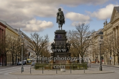 Reiterdenkmal Friedrich der Grosse, "Geschlossene Gesellschaft wegen Ausgangsbeschraenkungen", Berlin, 21.03.2020