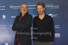 Peter Lohmeyer und Sohn Louis Klamroth, "LINDENBERG! MACH DEIN DING" (ab 16.01.2020 im Kino), Red Carpet Photocall, Berlin-PRemiere im Kino International, Berlin, 10.01.2020