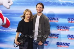 Marisa Leonie Bacuh und August Wittgenstein, "SONIC Fan and Family Event", Blue Carpet Photocall, Zoo Palast, Berlin, 28.01.2020,