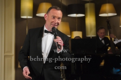 Tam Ward (der aeltere Sinatra), "That`s Life - Das Sinatra-Musical", Showcase zum Musical, das am 8. Januar 2020 Premiere im Theater Am Potsdamer Platz feiert, Ritz Carlton, Berlin, 11.12.2019