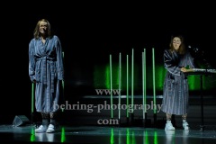 Vidina Popov, Katja  Riemann, "Und sicher ist mit mir die Welt verschwunden", Fotoprobe am 22.10.2020 im Gorki Theater, Berlin, Premiere am 24.10.2020